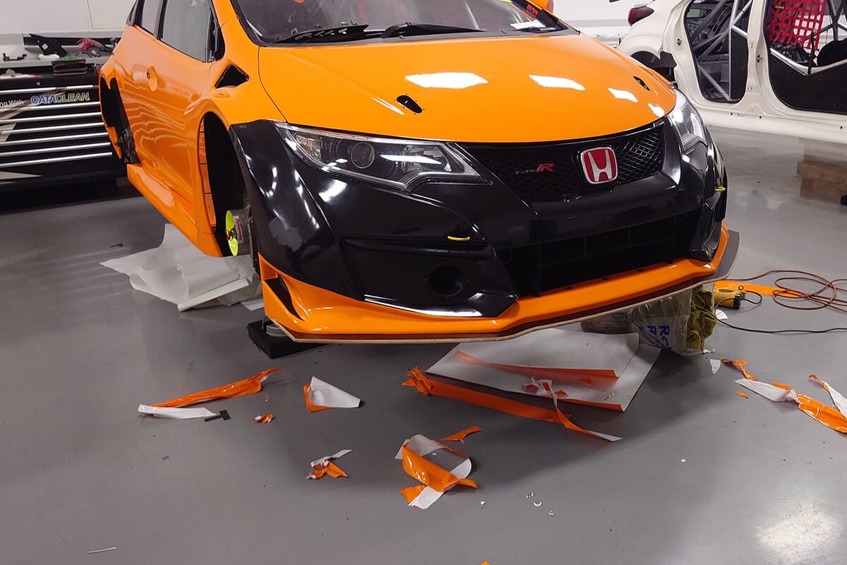 korok-group-motorsport-livery-recreation-front-end-prep